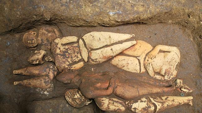 Descubren en Guatemala el entierro real maya más antiguo de Mesoamérica